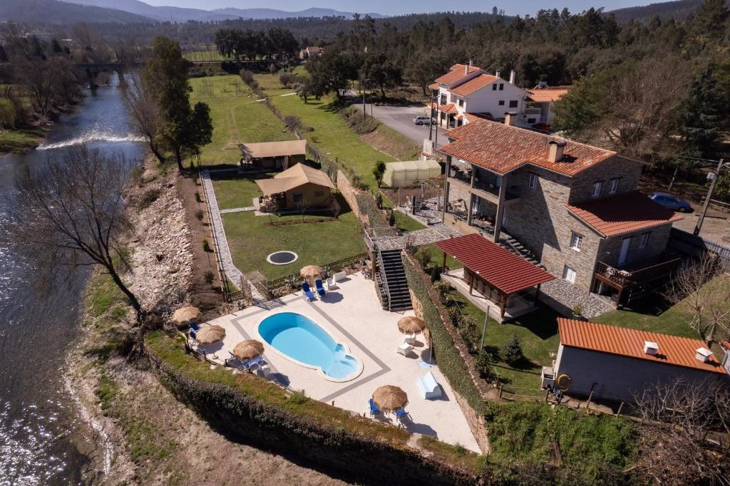 Glamping Quinta do Rio Alva Mouronho